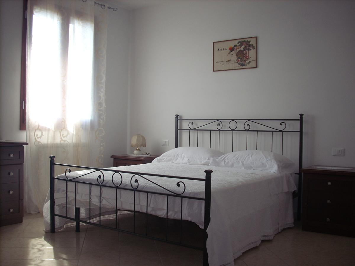 B&B Da Toni Taglio di Po Exterior foto